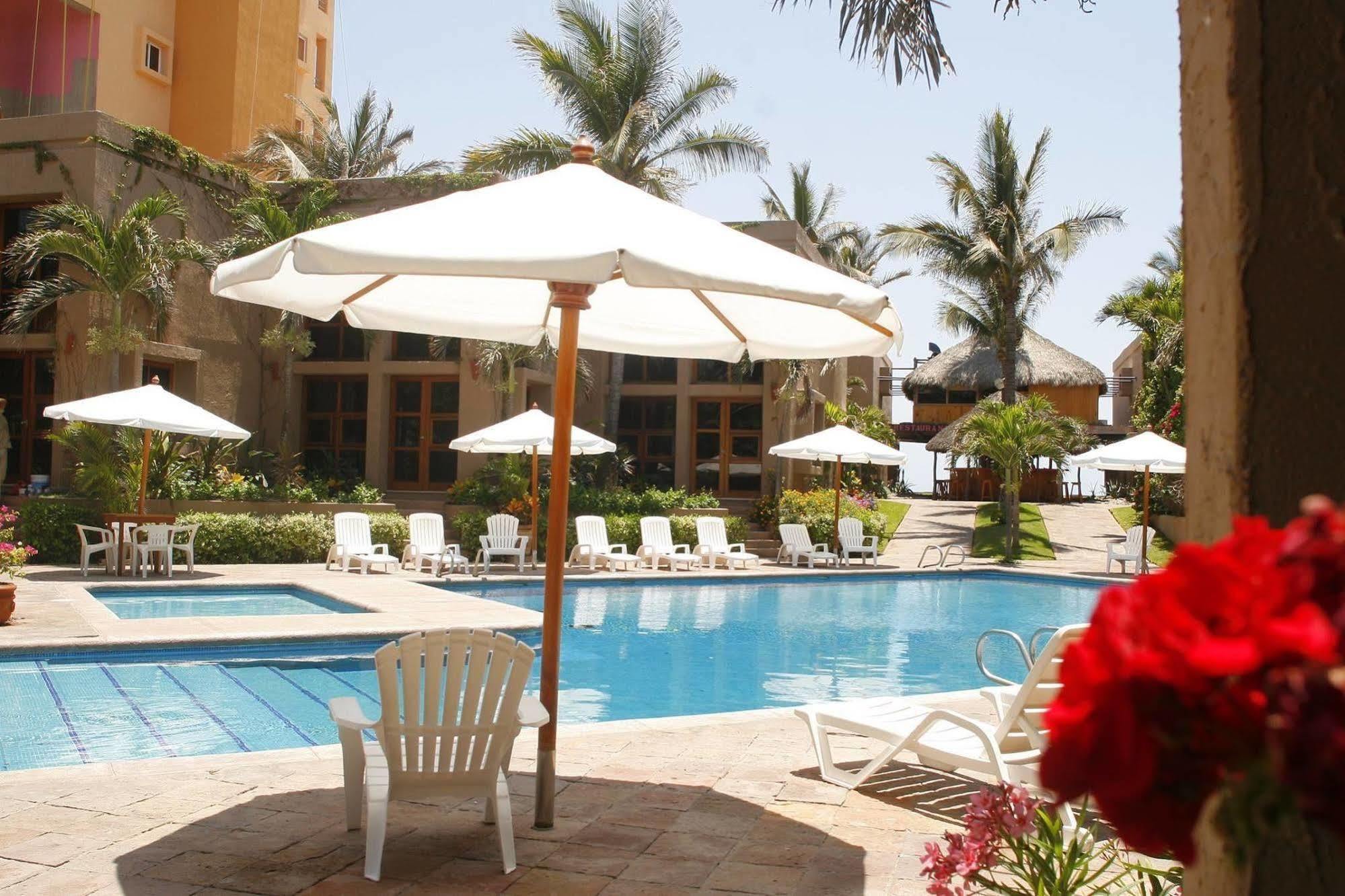 Villas El Rancho Green Resort มาซาตลัน ภายนอก รูปภาพ